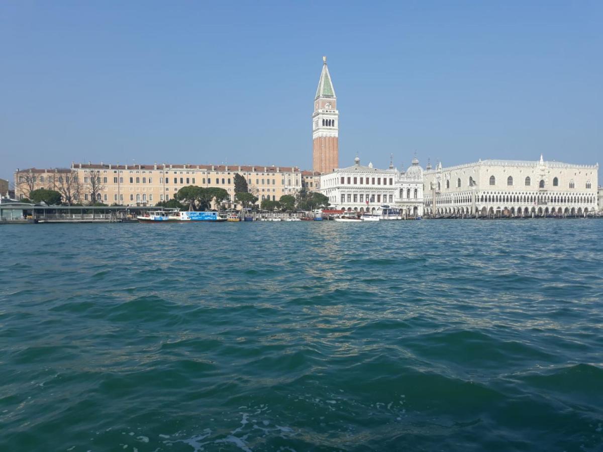 Villamamaeli Venetië-Lido Buitenkant foto